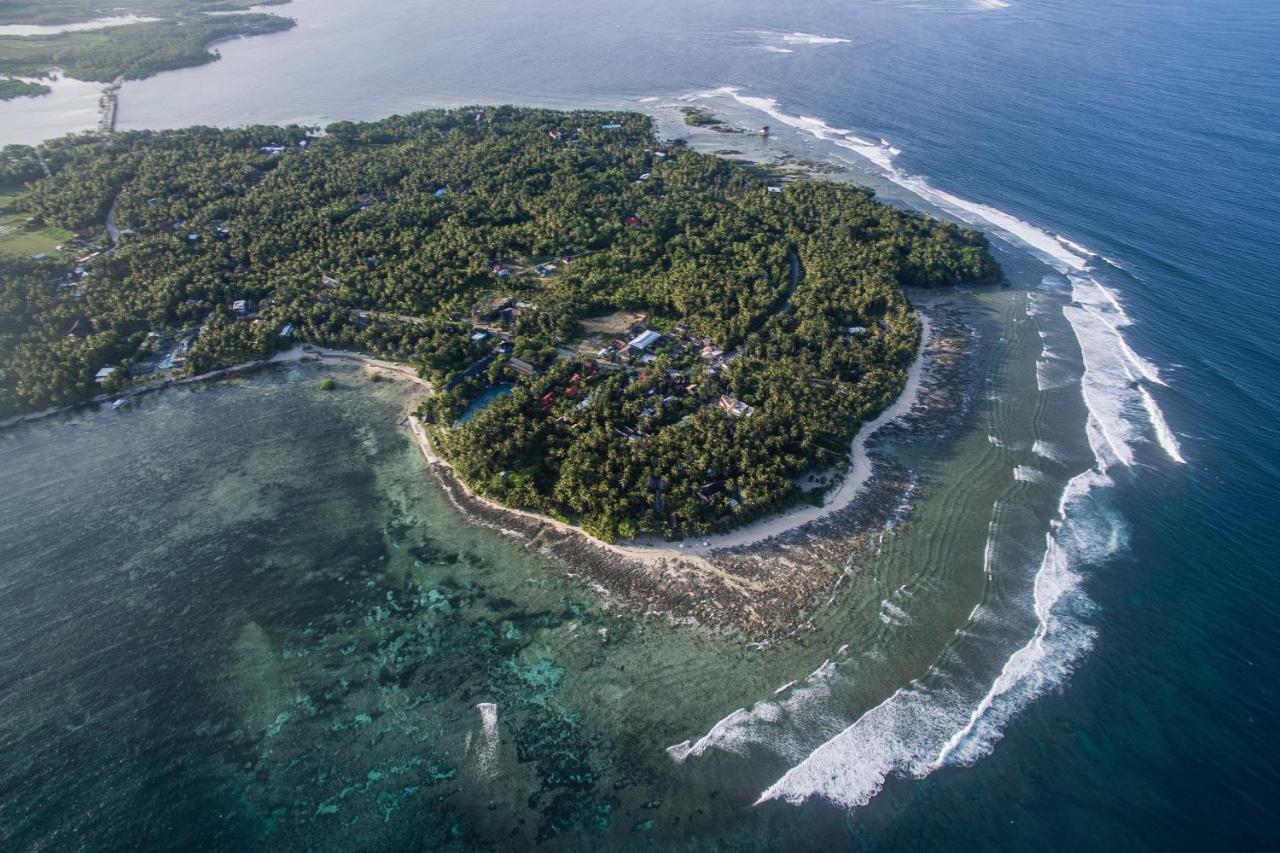 White Banana Beach Club General Luna  Εξωτερικό φωτογραφία